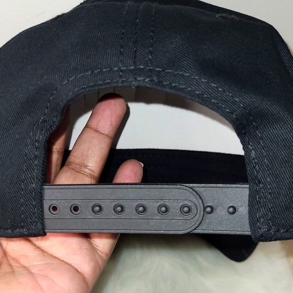 Nirvana Embroidered Smiley Black Cotton Adjustable Baseball Cap Unisex NWOT - Picture 13 of 13